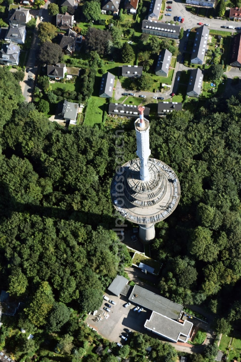 Kiel from above - Radio tower in Vieburger woods in Kiel in Schleswig-Holstein. Currently, renovation work will take place through the Werner Diener GmbH & Co. Industrieanstrich KG