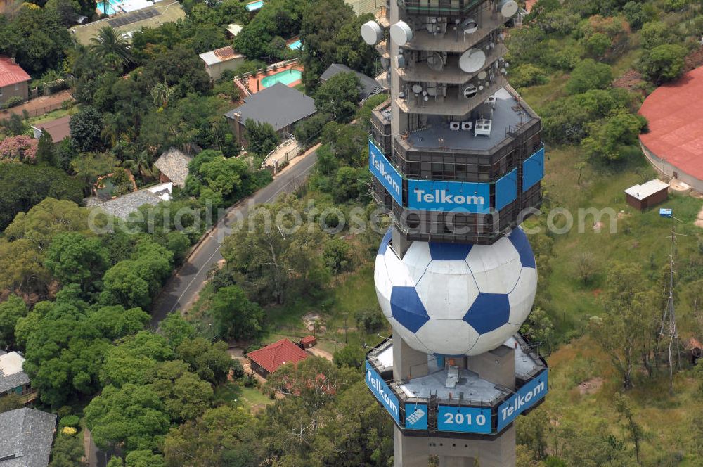 Aerial image Pretoria - Blick auf den Fernsehturm John Vorster Tower in der Hauptstadt von Südafrika in der Provinz Gauteng, einem Austragungsort der Fußball- Weltmeisterschaft 2010. View of the John Vorster Tower, 198 meters high television tower in the capital of South Africa, promotion for the 2010 FIFA World Cup.