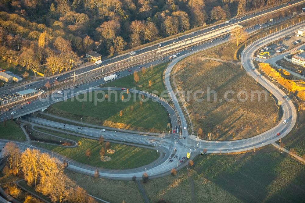 Aerial photograph Dortmund - Routing and traffic lanes during the exit federal highway B1 in the district Aplerbeck in Dortmund at Ruhrgebiet in the state North Rhine-Westphalia, Germany