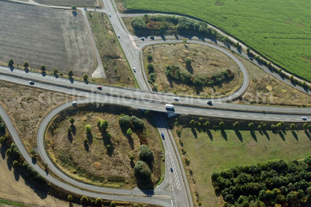 Aerial photograph Wolmirstedt - Routing and traffic lanes during the exit federal highway B189 in Wolmirstedt in the state Saxony-Anhalt