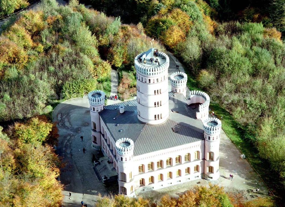 Granitz auf Rügen / MV from the bird's eye view: Fertig rekonstruiertes Jagdschloß Granitz auf Rügen.