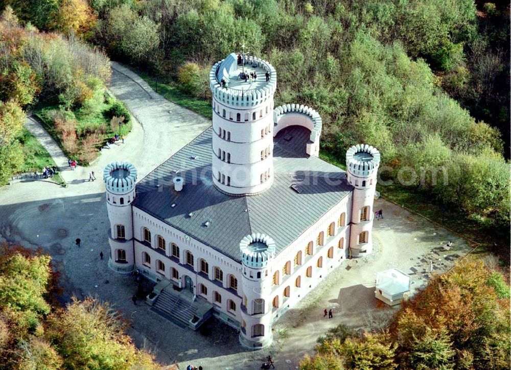 Granitz auf Rügen / MV from the bird's eye view: Fertig rekonstruiertes Jagdschloß Granitz auf Rügen. Jagdschloss Granitz 18609 Binz (Mecklenburg-Vorpommern) Tel.: +49 (0) 3 83 93/22 63 Fax: +49 (0) 38 39 3/2 12 83