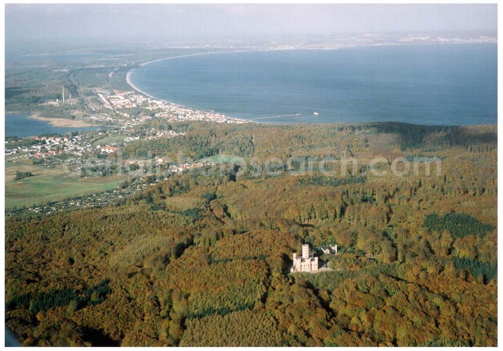 Granitz auf Rügen / MV from above - Fertig rekonstruiertes Jagdschloß Granitz auf Rügen.