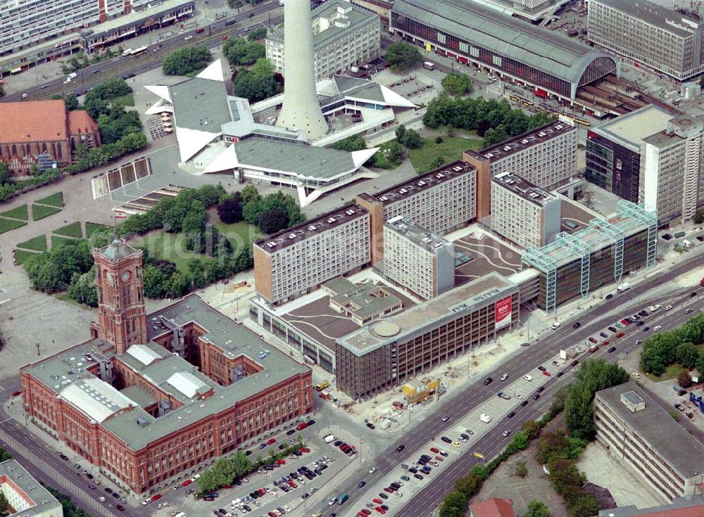 Berlin from the bird's eye view: Fertig umgebaute Rathauspassagen der WBM am Roten Rathaus unmittelbar am Berliner Fernsehturm in Berlin-Mitte.