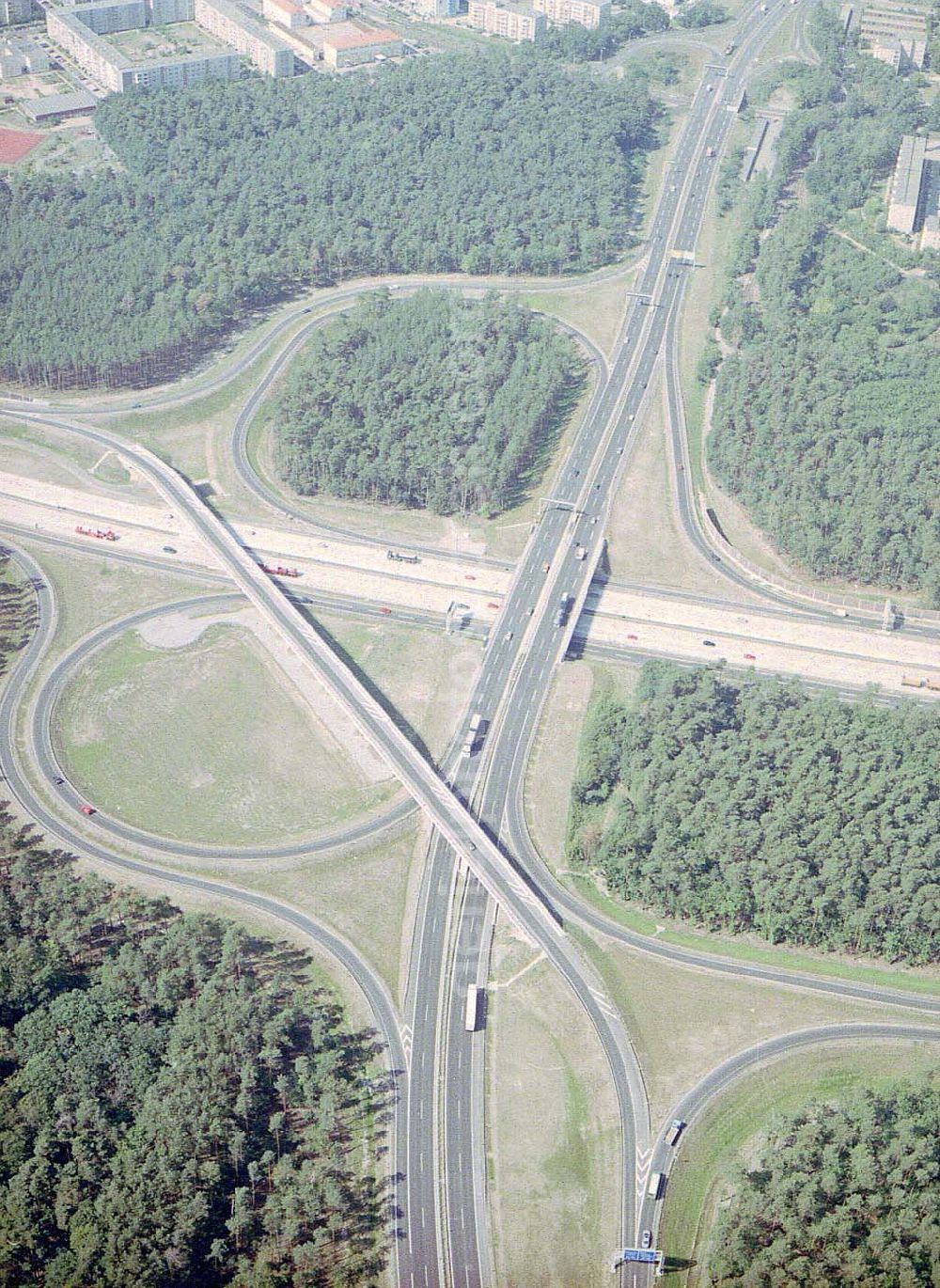 Babelsberg from above - Fertige Autobahnabfahrt Babelsberg am Berliner Ring.