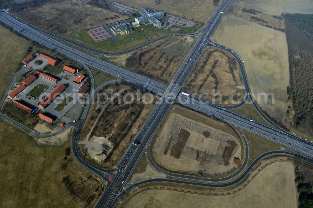 Aerial photograph Rangsdorf - Finished construction of the expansion slope at the Berliner Ring motorway A10 - E30 at the exit to the main road B96 near Rangsdorf in Brandenburg