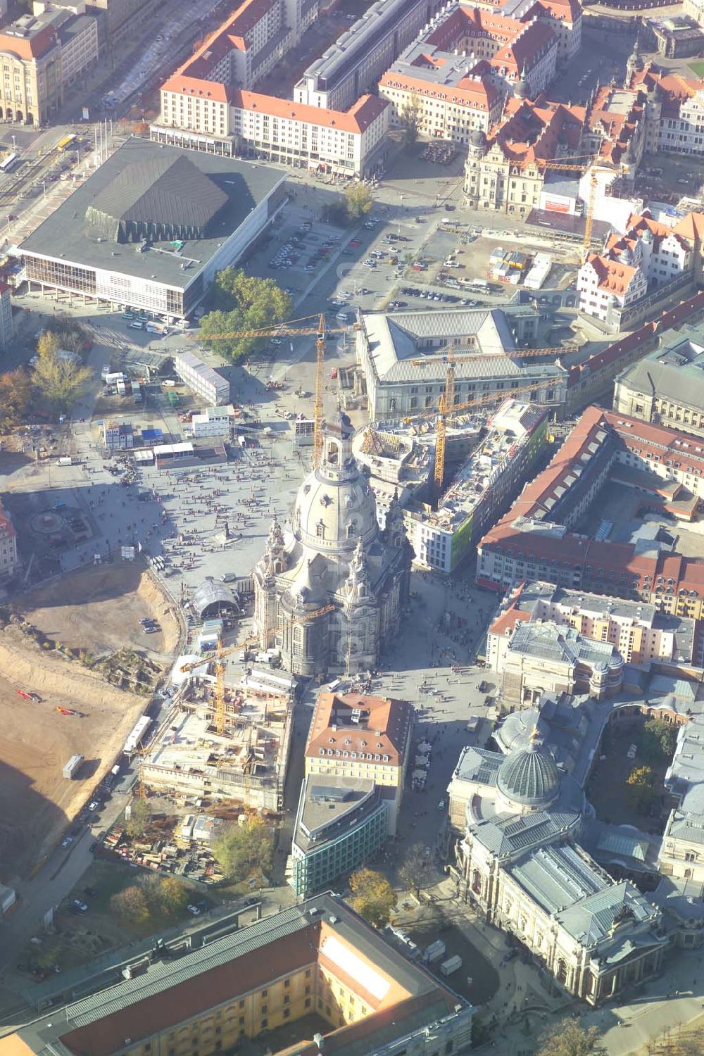 Aerial photograph Dresden (Sachsen) - : Fertig wiederaufgebaute Frauenkirche in Dresden am Tage vor der Weihe..