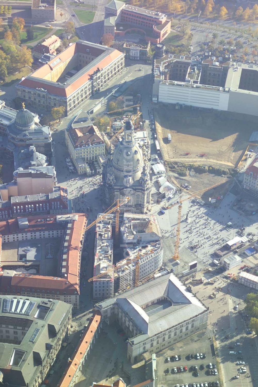 Aerial image Dresden (Sachsen) - : Fertig wiederaufgebaute Frauenkirche in Dresden am Tage vor der Weihe..