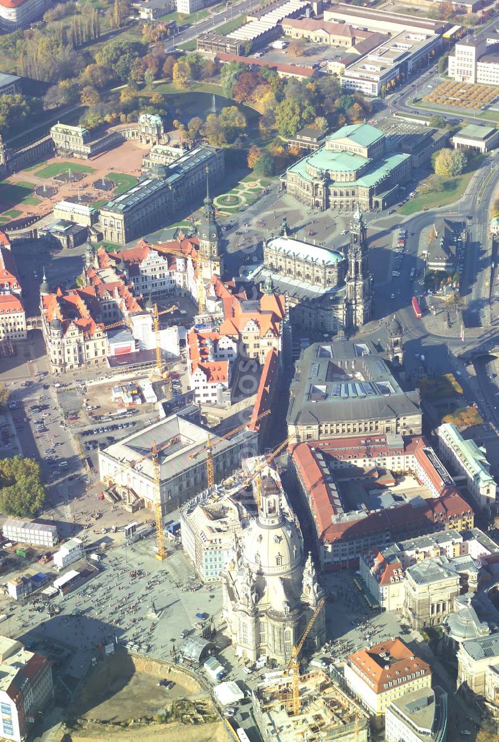 Dresden (Sachsen) from the bird's eye view: : Fertig wiederaufgebaute Frauenkirche in Dresden am Tage vor der Weihe..