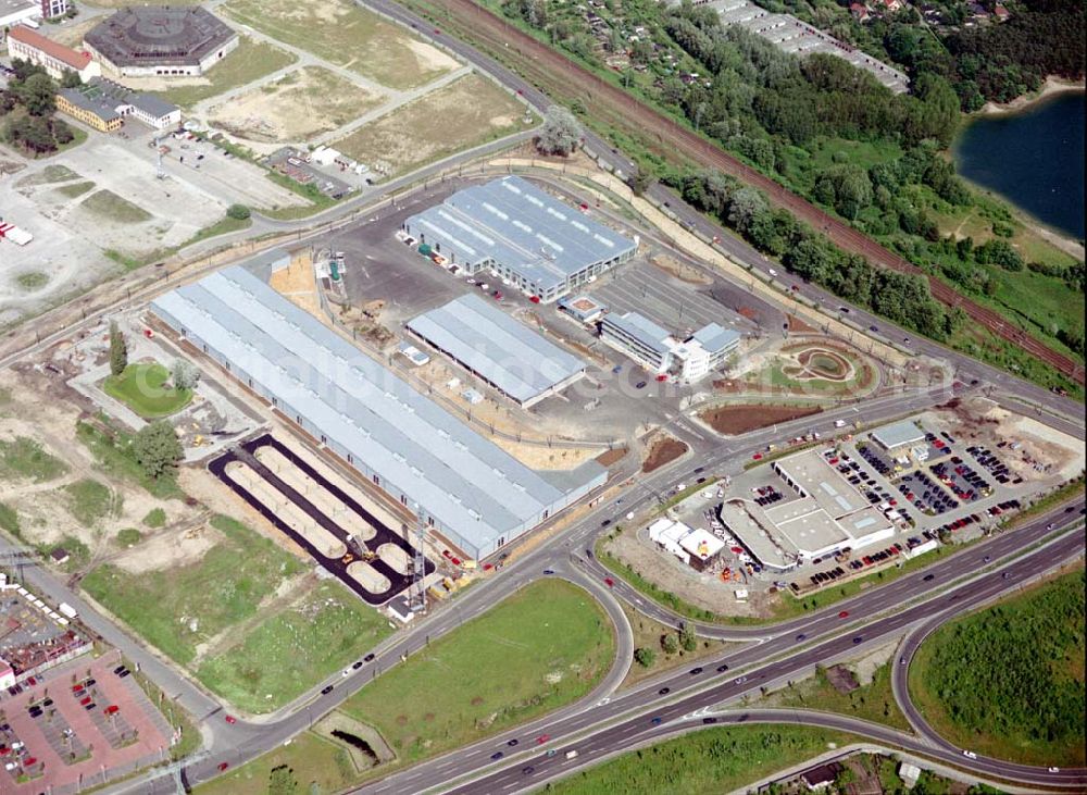 Aerial photograph Potsdam - Fertiger Betriebshofes der ViP Verkehrsbetrieb Potsdam GmbH im Gewerbegebiet Babelsberg an der Nuthestraße / Wetzlarer Straße in Potsdam - Babelsberg.