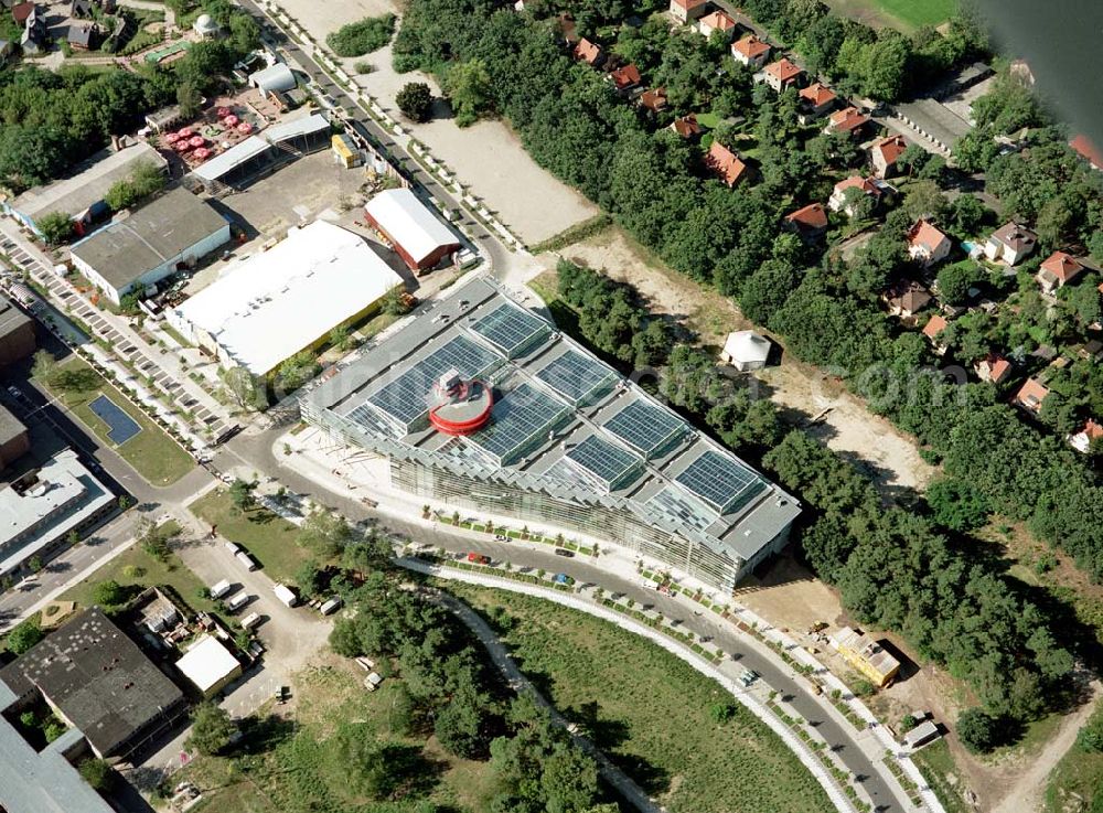 Aerial photograph Potsdam / BRB - Fertiger Neubau der Hochschule für Film und Fernsehen im Medienpark Babelsberg.