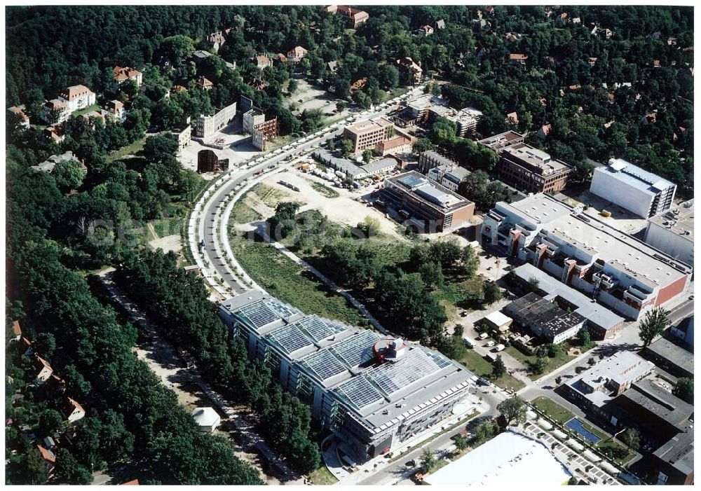 Aerial photograph Potsdam / BRB - Fertiger Neubau der Hochschule für Film und Fernsehen im Medienpark Babelsberg.