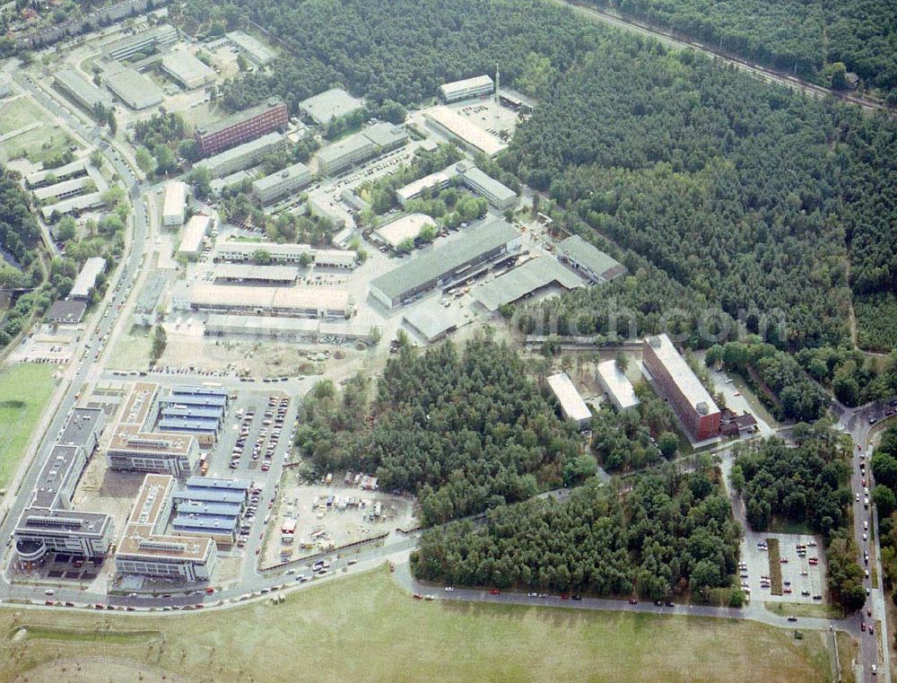 Aerial image Berlin - Köpenick - Fertiger Neubaukomplex im Innovationszentrum Wuhlheide in Berlin - Köpenick.