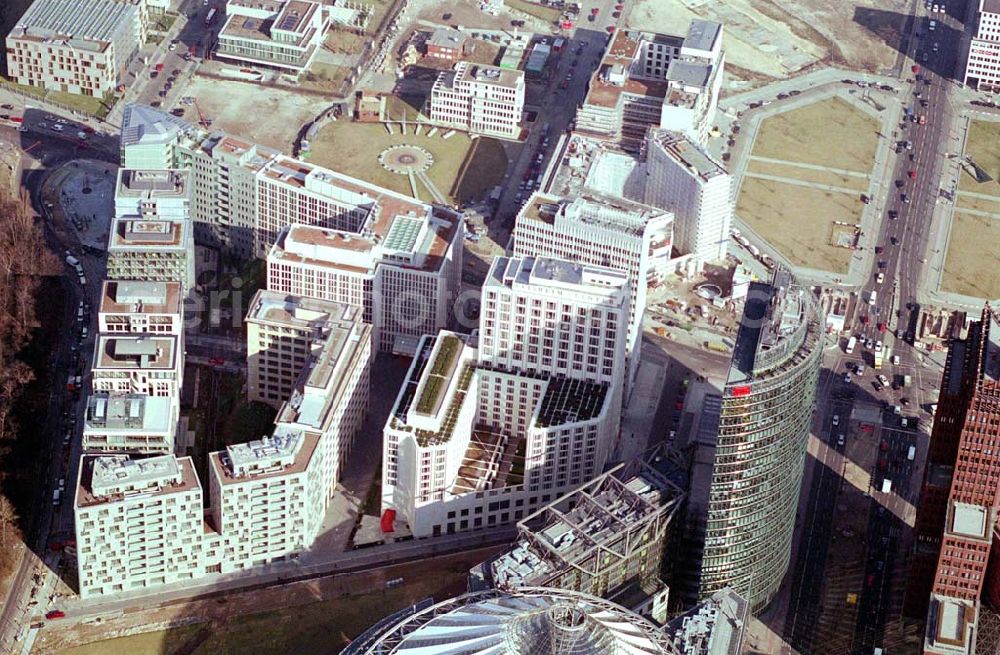 Aerial image Berlin / Tiergarten - Fertiges Areal des BEISHEIM-Centers am Potsdamer Platz / Leipziger Platz in Berlin Mitte-Tiergarten.