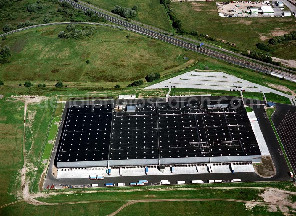 Berlin - Pankow from the bird's eye view: Fertiges LDZ - Nord - Logistikzentrum der BLEG im Gewerbegebiet Pankow - Nord am Berliner Ring.