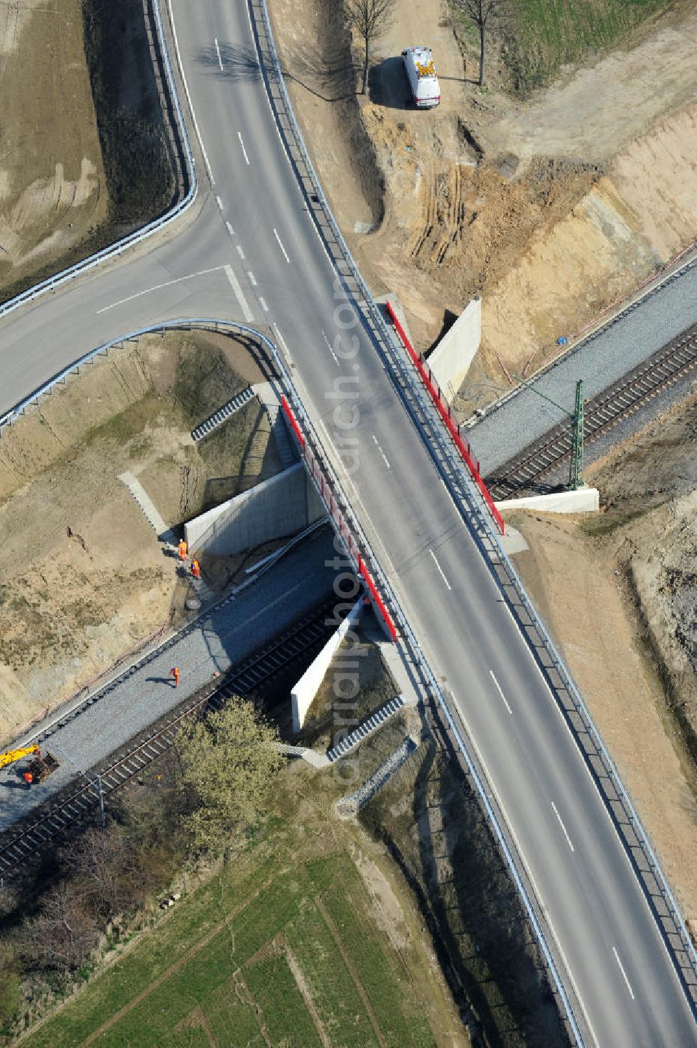 Söhlde from above - Completed new bridge over the railway line at Söhlde in Lower Saxony