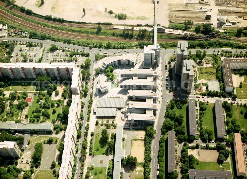 Berlin - Lichtenberg from above - Fertiggestellter Storkower Bogen in der Storkower Straße 207 in Berlin-Lichtenberg.