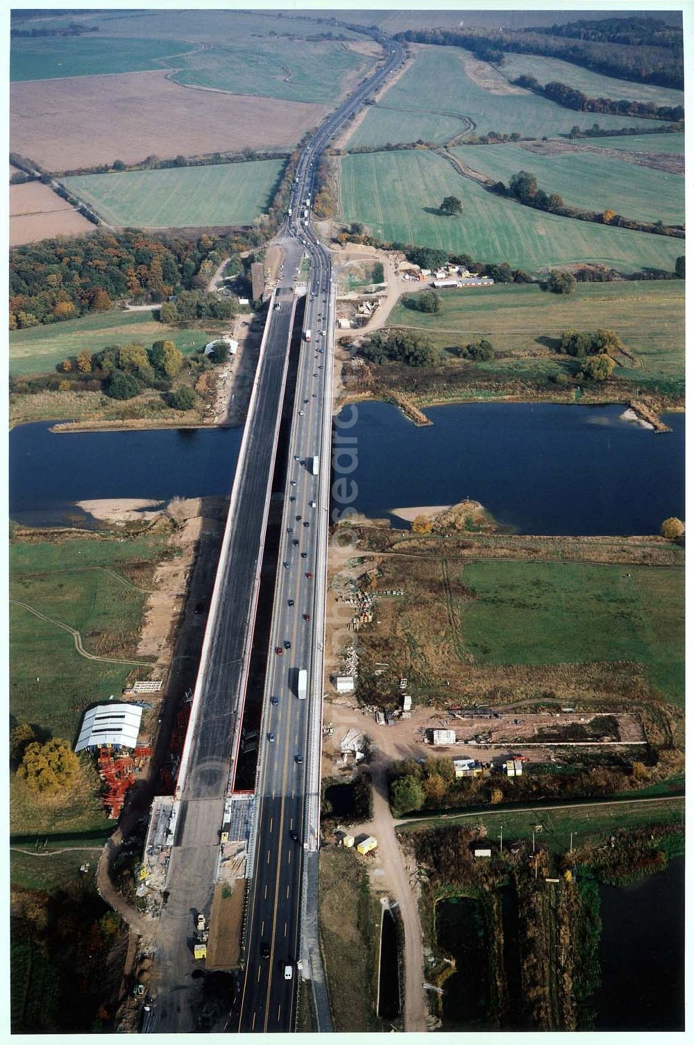 Vockerode bei Dessau from the bird's eye view: Fertigstellung der Elbbrücke Vockerode bei Dessau in Sachsen-Anhalt.