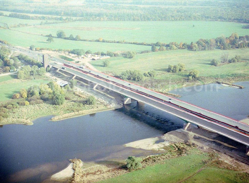 Vockerode bei Dessau from the bird's eye view: Fertigstellung der Elbbrücke Vockerode bei Dessau in Sachsen-Anhalt.