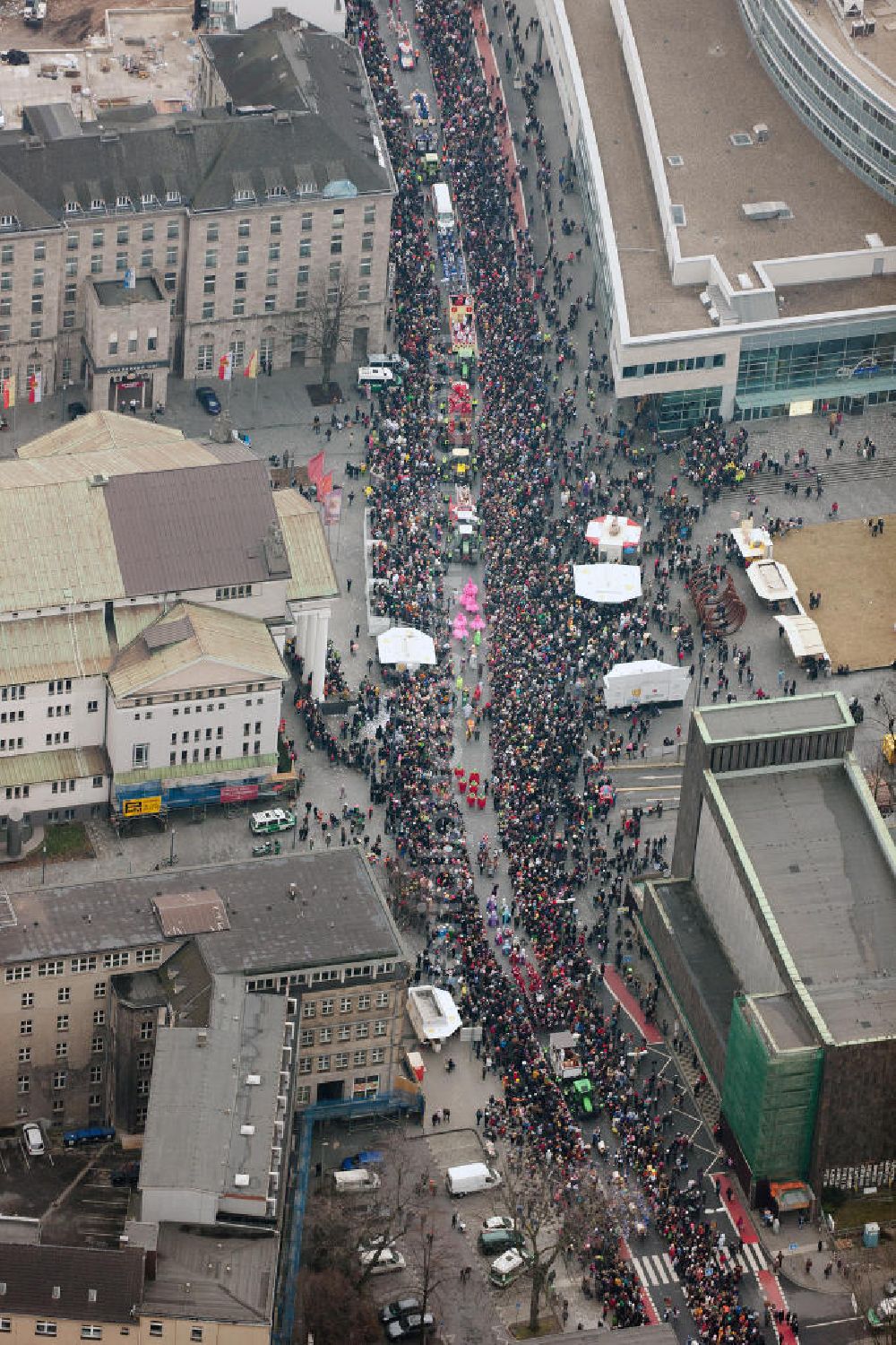 Duisburg from above - DUISBURG 02/20/2012 overlooking the street carnival parade in the city of Duisburg in Duisburg at the Theatre Royal, Henry Square