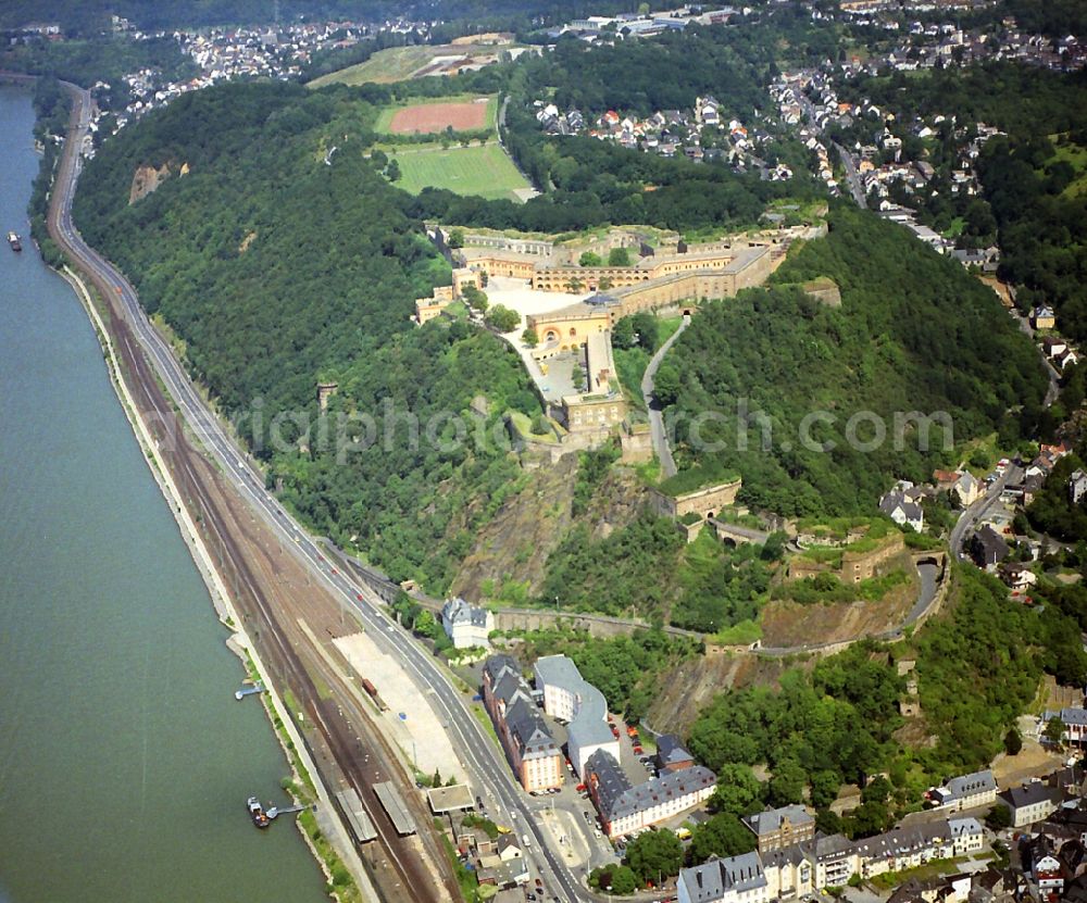 Koblenz from the bird's eye view: Fortress Ehrenbreitstein over the Moselle mouth near Koblenz in Rhineland-Palatinate