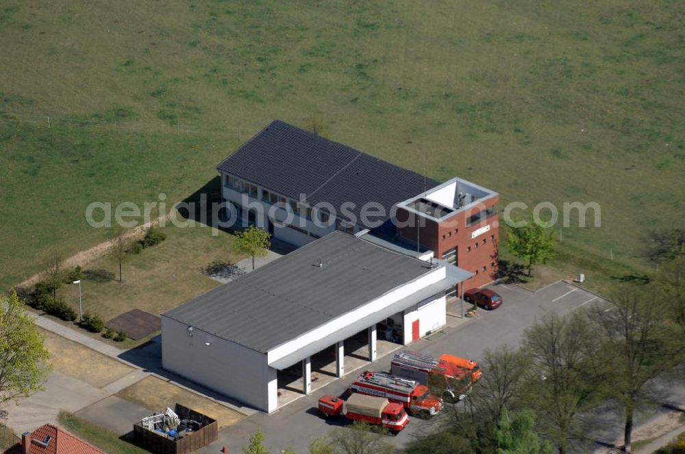 WERNEUCHEN from the bird's eye view: Blick auf die moderniserte Feuerwache der Freiwilligen Feuerwehr Werneuchen an der Wesendahler Strasse 8a in 16356 Werneuchen. Die 1899 gegründete Feuerwache ist eine der ältesten freiwilligen Feuerwachen in Brandenburg und feiert vom 19. bis 24. Juni 2009 Ihr einhundertjähriges Bestehen.