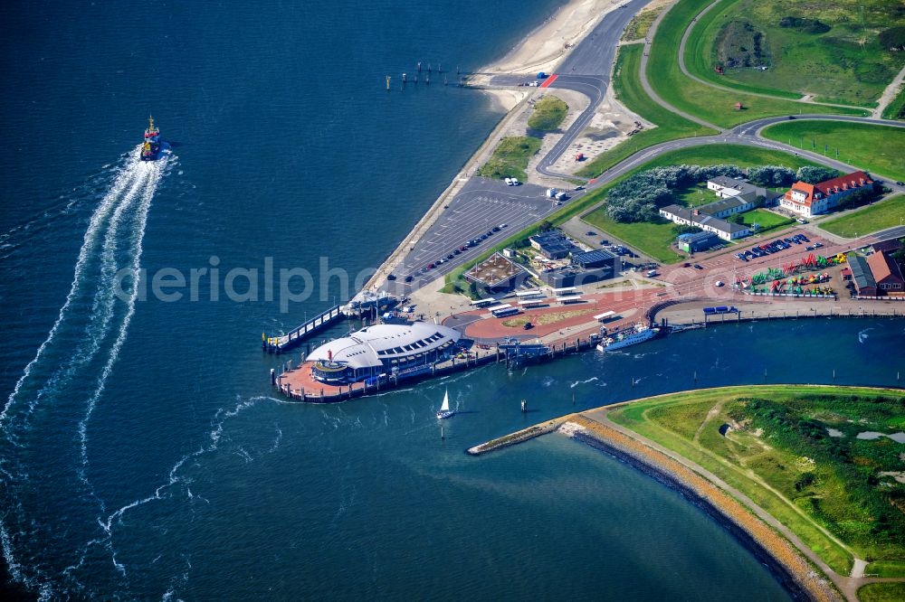 Aerial photograph Norderney - Faehr- Hafenanlagen an der Meeres- Kueste der Nordseeinsel Norderney Mit den Faehrschiff Frisia III im Bundesland Niedersachsen, Deutschlan