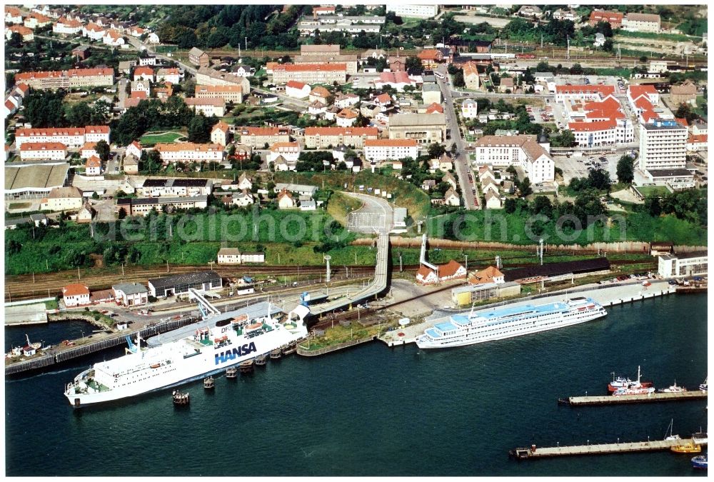 Aerial photograph Sassnitz - Ferry port facilities on the seashore of Baltic Sea in the district Hagen in Sassnitz in the state Mecklenburg - Western Pomerania, Germany