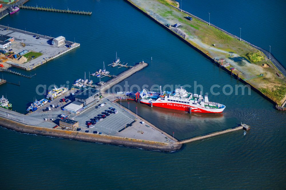 Havneby from the bird's eye view: Moored ferry in the harbor Limassol in Havneby at the island Roemoe in Syddanmark, Denmark