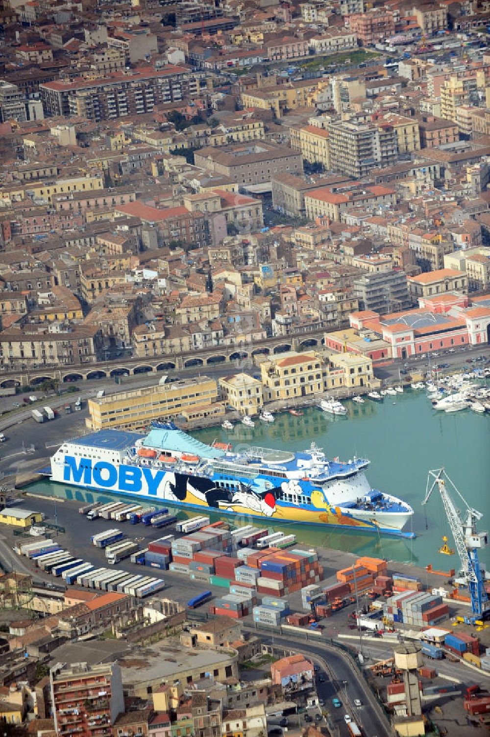 Aerial photograph Catania Sizilien - Moby Tommy Ferry of the Italian shipping company Mony Spa in the harbour of Cataniy on Sicily in Italy