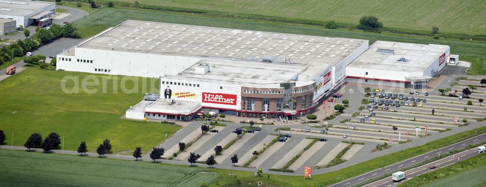 Aerial photograph Magdeburg - Blick auf das Möbelhaus Höffner in Magdeburg-Pfahlberg. Das Einrichtungshaus wurde 1996 errichtet und 2007 umgebaut und ist das größte Möbelhaus Magdeburgs. View of the furniture store Höffner in Magdeburg-Pfahlberg. The store was built in 1996 and rebuilt in 2007 and is the largest furniture store Magdeburg. Kontakt: Höffner Möbelgesellschaft GmbH & Co. KG, Am Pfahlberg 8, 39128 Magdeburg, Telefon: (0391) 28 91-0;