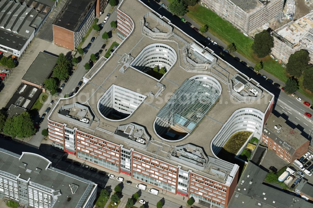 Aerial photograph Hamburg - Finance.center of the Sparkasse savings bank of Hamburg (Haspa) at Eiffestreet in the district Borgfelde in Hamburg