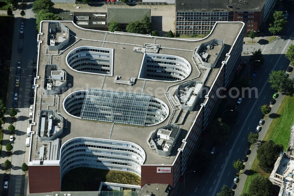 Hamburg from above - Finance.center of the Sparkasse savings bank of Hamburg (Haspa) at Eiffestreet in the district Borgfelde in Hamburg