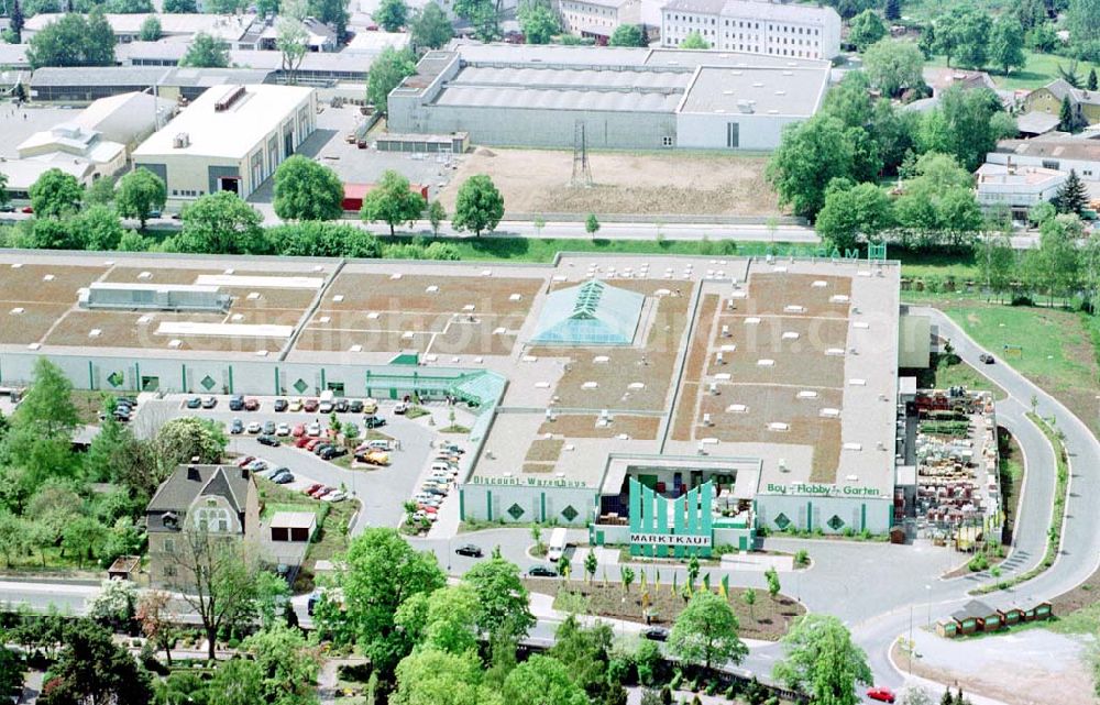 Hof / Bayern from above - Firma MARKTKAUF GmbH in der Schleizer Str. 09 in 95028 Hof.