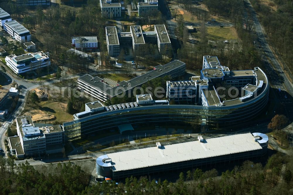 Aerial image Nürnberg - Company settlements on Thurn-und-Taxis-Strasse in the Nordostpark with company buildings and a parking garage in Nuremberg in the state Bavaria, Germany