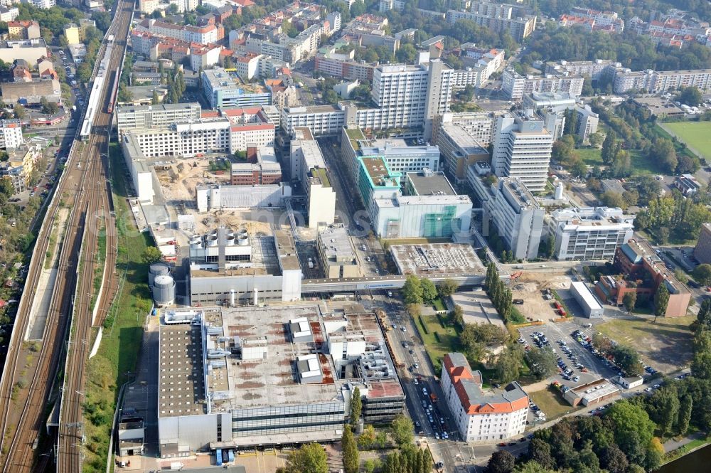 Berlin from the bird's eye view: View to Company location of the Bayer Schering Pharma in the Wedding district of Berlin