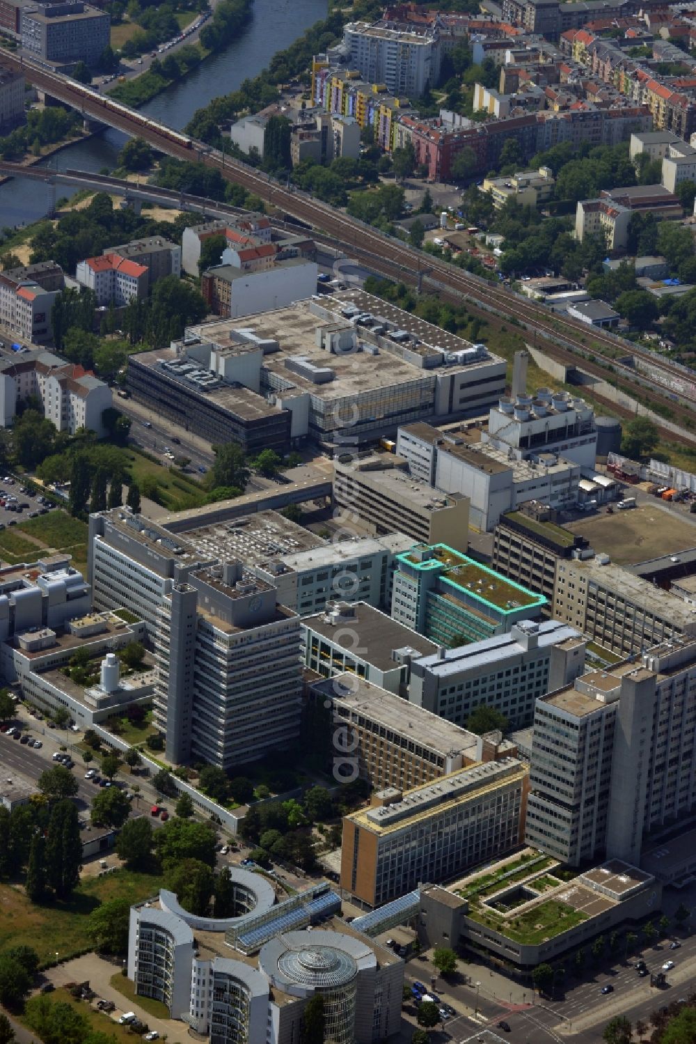 Aerial image Berlin - View to Company location of the Bayer Schering Pharma in the Wedding district of Berlin