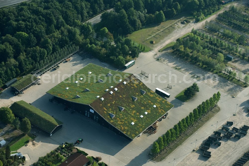 Hamburg from the bird's eye view: Building with green roof of the Lorenz von Ehren nurseries in the Luerade part of the borough of Marmstorf in the South of Hamburg