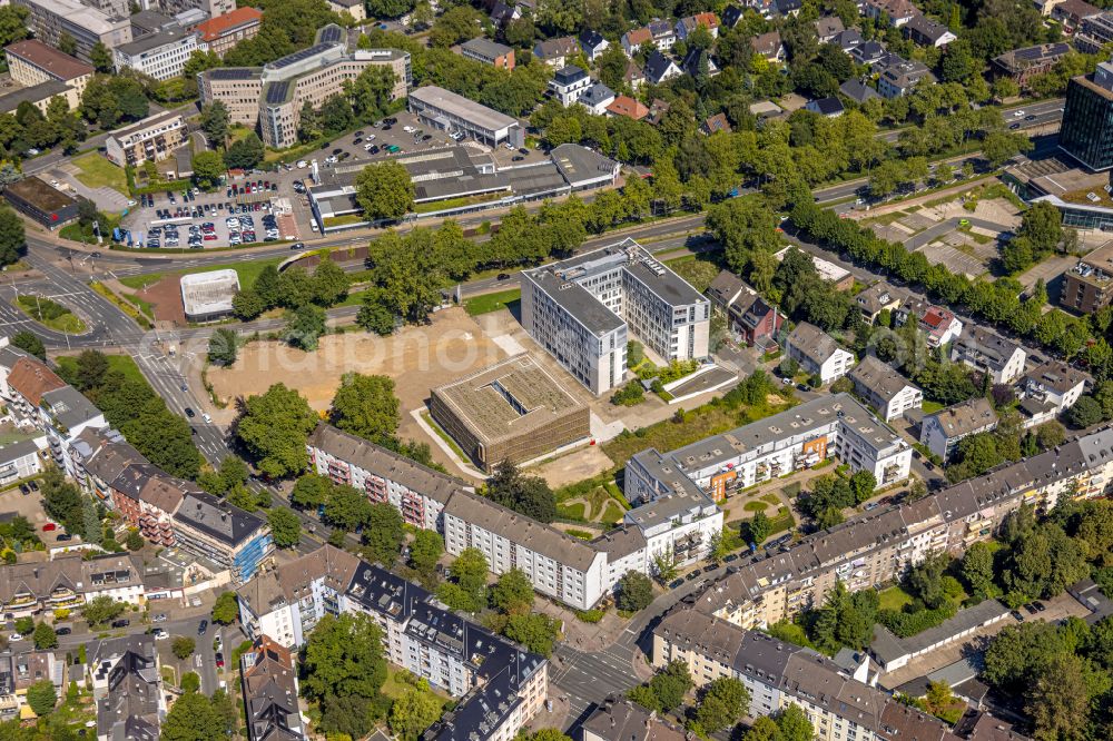 Aerial photograph Dortmund - Company building of the Ernst & Young GmbH Wirtschaftspruefungsgesellschaft on the street Westfalendamm in the district Westfalendamm-Sued in Dortmund in the Ruhr area in the state North Rhine-Westphalia, Germany