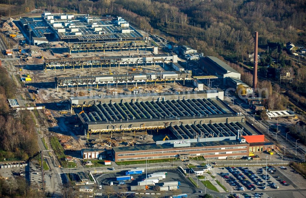 Bochum from the bird's eye view: Company grounds and facilities of Adam Opel AG works Bochum II in the East of Bochum in the state of North Rhine-Westphalia