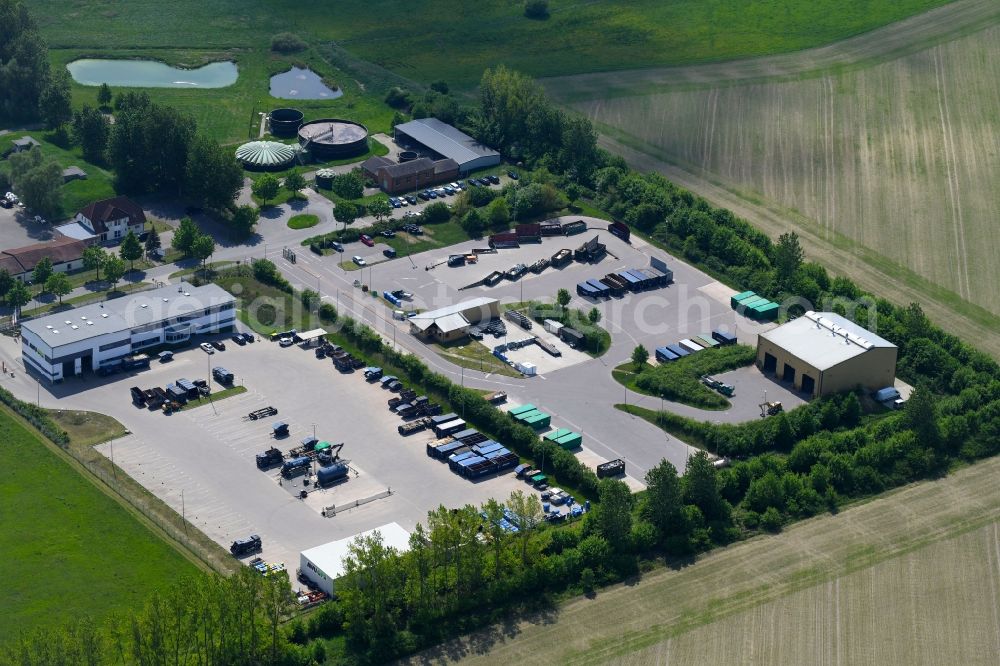 Märkisch Linden from above - Company grounds and facilities of AWU Abfallwirtschafts-Union Ostprignitz-Ruppin GmbH on Ahornallee in Maerkisch Linden in the state Brandenburg, Germany