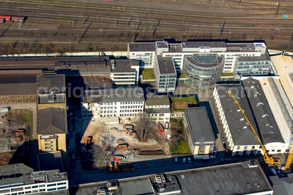 Aerial image Oberhausen - Premises of BABCOCK manufacturing center GmbH with warehouses, corporate buildings and production facilities in Oberhausen in North Rhine-Westphalia