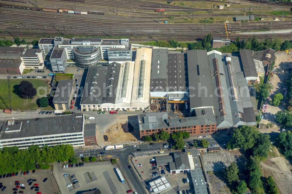 Aerial image Oberhausen - Premises of BABCOCK manufacturing center GmbH with warehouses, corporate buildings and production facilities in Oberhausen in North Rhine-Westphalia