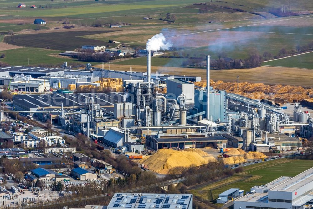 Brilon from the bird's eye view: Company grounds and facilities of of EGGER Holzwerkstoffe Brilon GmbH & Co. KG in Brilon in the state North Rhine-Westphalia, Germany