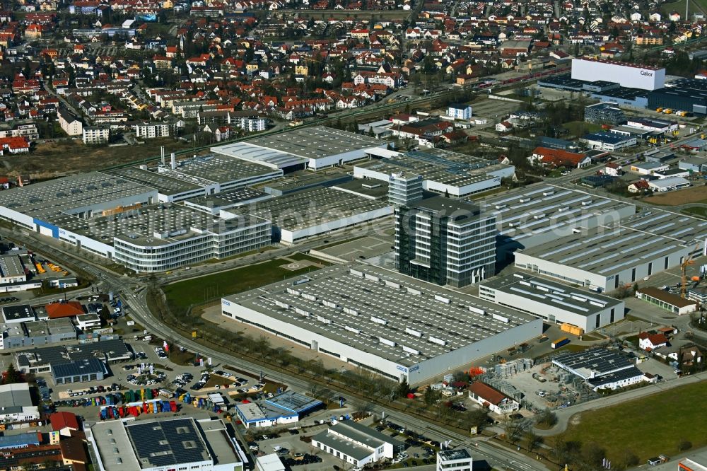 Mindelheim from the bird's eye view: Company premises of the GROB-WERKE GmbH & Co. KG with halls, company buildings and production facilities on Hochvogelstrasse in the industrial park in Mindelheim in the state Bavaria, Germany