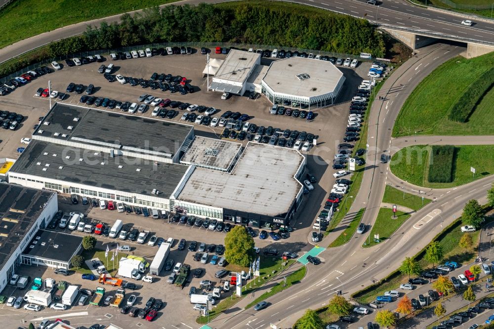 Offenburg from the bird's eye view: Company grounds and facilities of ofahg Autohandelsgesellschaft mbH, BMW Vertragshaendler in Offenburg in the state Baden-Wurttemberg, Germany