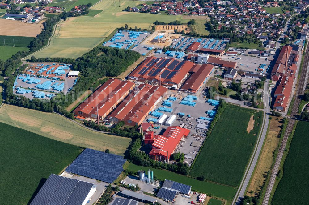 Aerial photograph Ergoldsbach - Company grounds and facilities of ERLUS AG on street B15 in Ergoldsbach in the state Bavaria, Germany