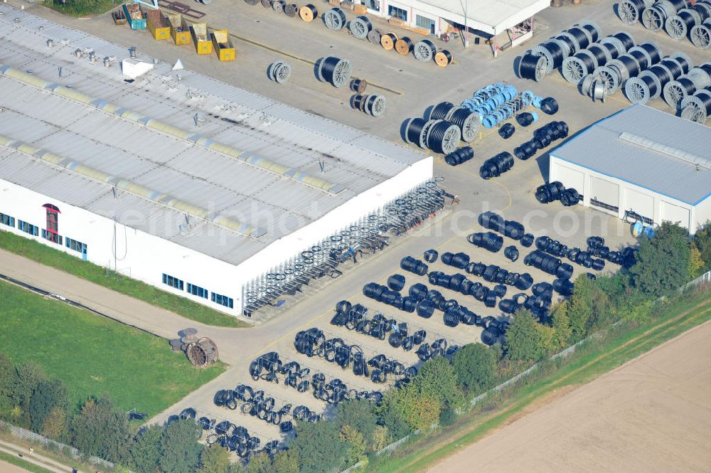 Wunstorf from the bird's eye view: Blick auf das Firmengelände der Firma BRUGG Rohrsysteme GmbH an der Adolf Oesterheld Str. 31 in 32515 Wunstorf. Das Unternehmen ist Spezialanbieter für Rohrsysteme zum Transport von Flüssigkeiten , Gasen und Wärme. Premises of the company in Brugg Pipe Systems Inc. in Wunstorf / Lower Saxony - Germany.