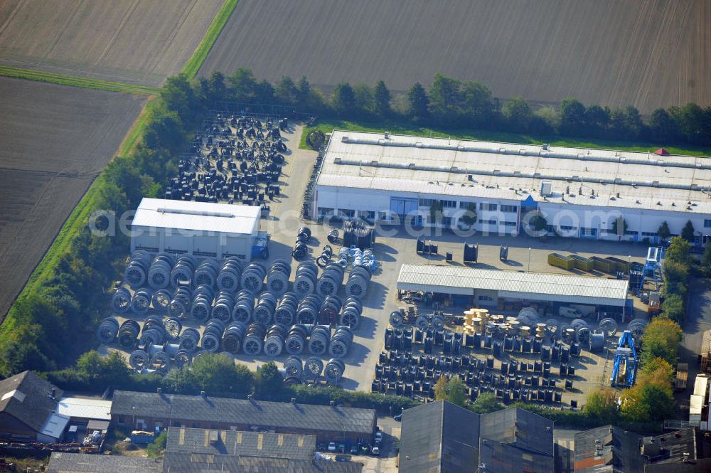 Wunstorf from above - Blick auf das Firmengelände der Firma BRUGG Rohrsysteme GmbH an der Adolf Oesterheld Str. 31 in 32515 Wunstorf. Das Unternehmen ist Spezialanbieter für Rohrsysteme zum Transport von Flüssigkeiten , Gasen und Wärme. Premises of the company in Brugg Pipe Systems Inc. in Wunstorf / Lower Saxony - Germany.