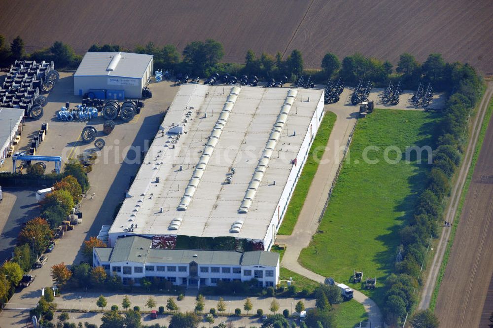 Aerial image Wunstorf - Blick auf das Firmengelände der Firma BRUGG Rohrsysteme GmbH an der Adolf Oesterheld Str. 31 in 32515 Wunstorf. Das Unternehmen ist Spezialanbieter für Rohrsysteme zum Transport von Flüssigkeiten , Gasen und Wärme. Premises of the company in Brugg Pipe Systems Inc. in Wunstorf / Lower Saxony - Germany.